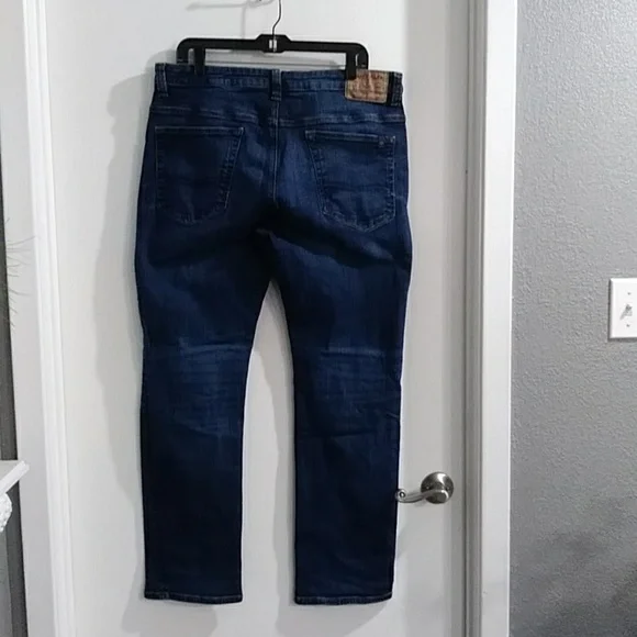 Buffalo David Bitton Straight/Six Dark Wash Jeans Size W36/L32 *EUC*